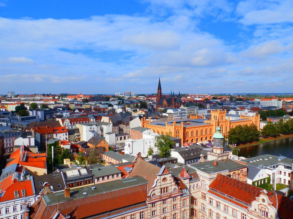 Fewo Schwerin-Zentrum シュヴェリーン エクステリア 写真